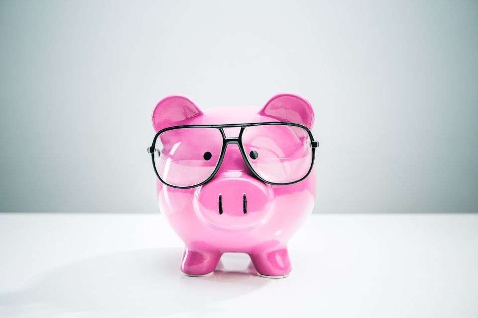 Smart Money Piggy Bank - How to Win the Heart of a Filipina A Guide for Men - Blossoms Dating Blog